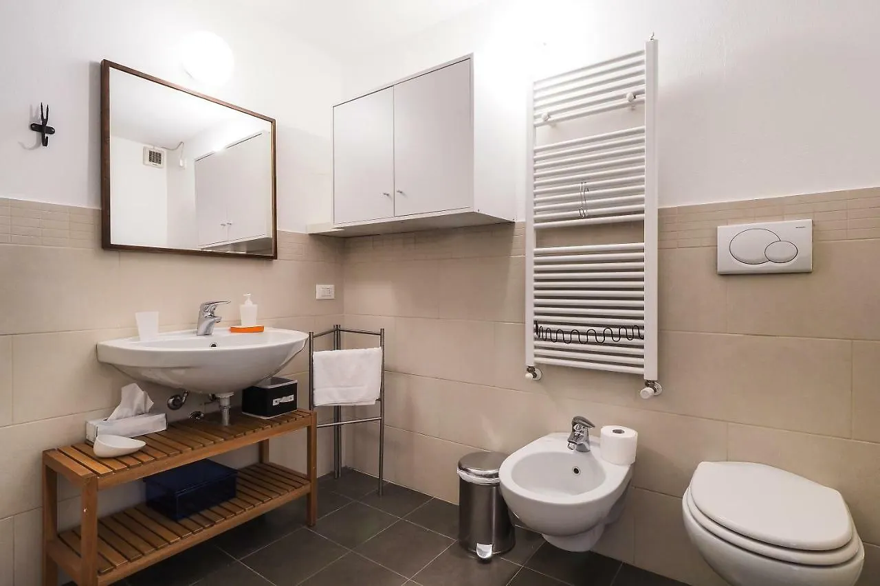 Appartamento PrimoPiano - Acerenza Flat Milano